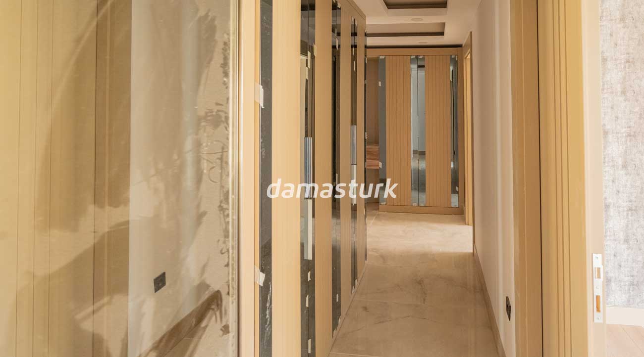 Apartments for sale in Üsküdar - Istanbul DS628 | damatsurk Real Estate 01